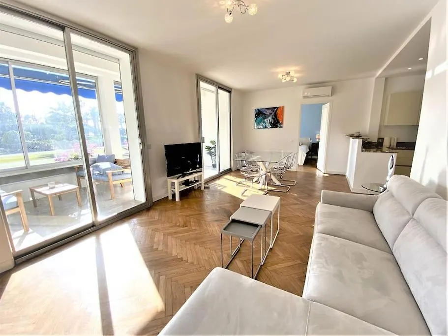 Viva Riviera Residence Les Dunes 90 Croisette Cannes